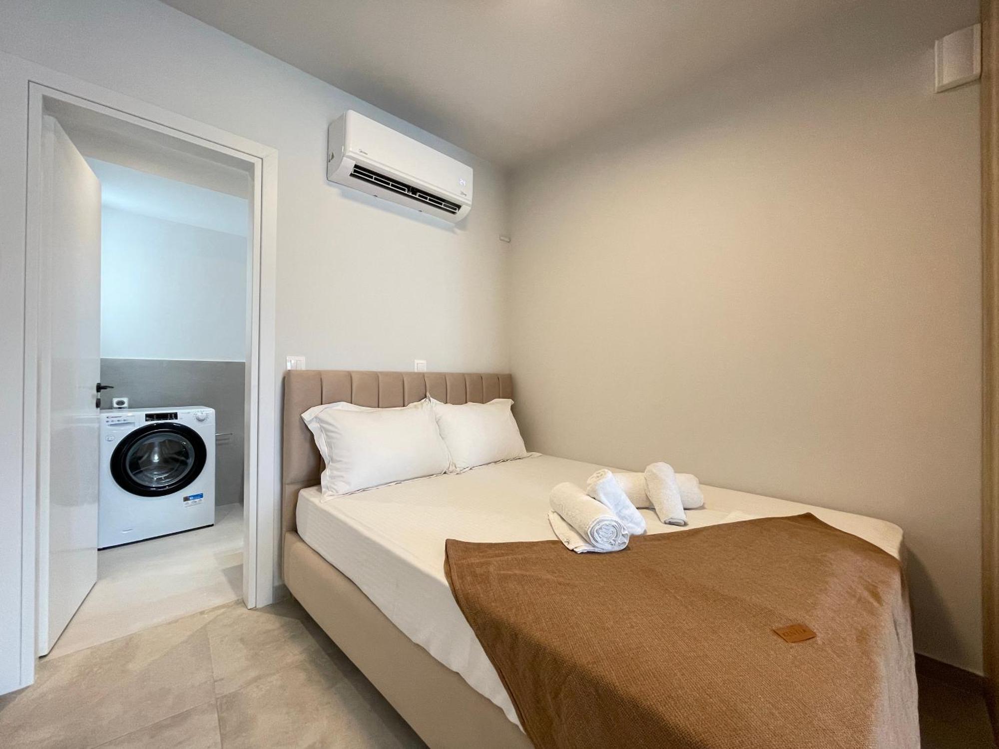 Acropolis View Luxurious Living Apartment